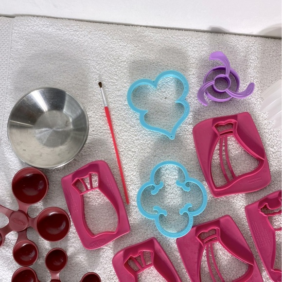 Easy Bake Oven Baking Accessories Tools Lot (50+ items) Replacement Parts - Picture 11 of 13